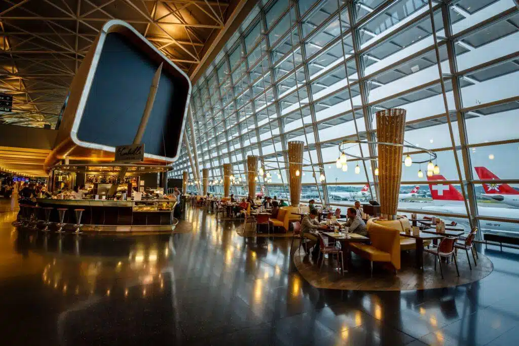 Zurich,-,June,29:,Kloten,Airport,Interior,On,29,June