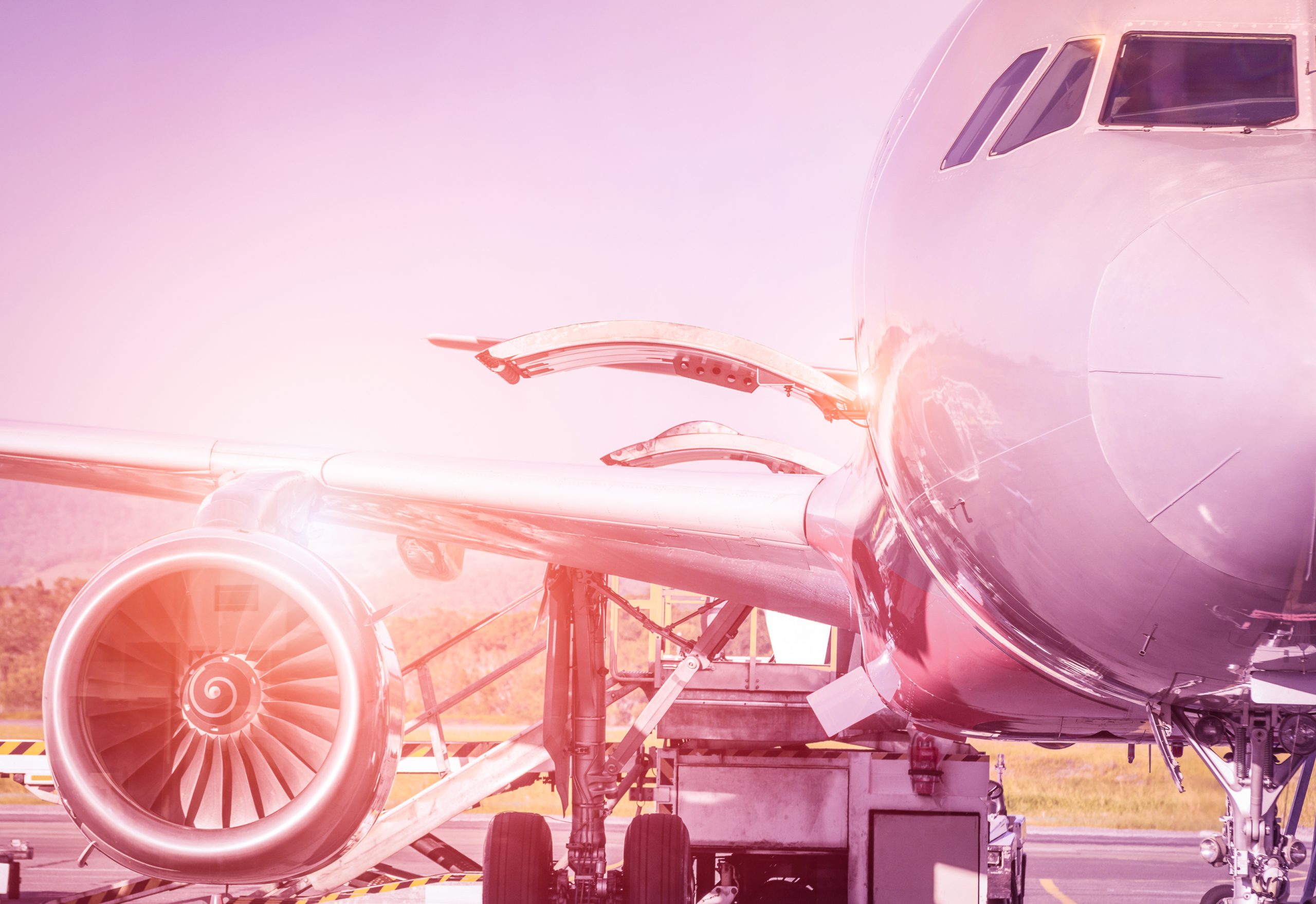 Detail,Of,Airplane,At,Terminal,Gate,Before,Takeoff,-,Travel